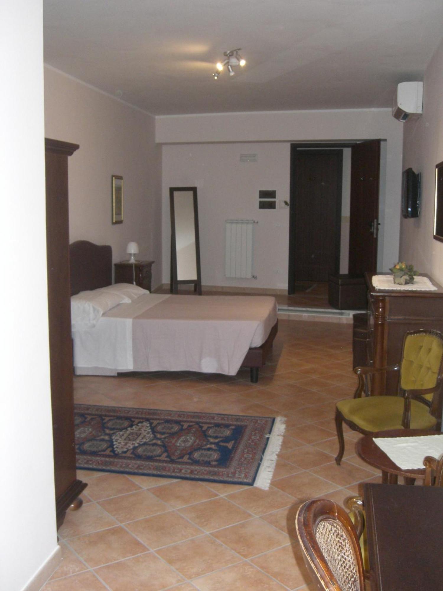 Hotel Europa Rieti Camera foto