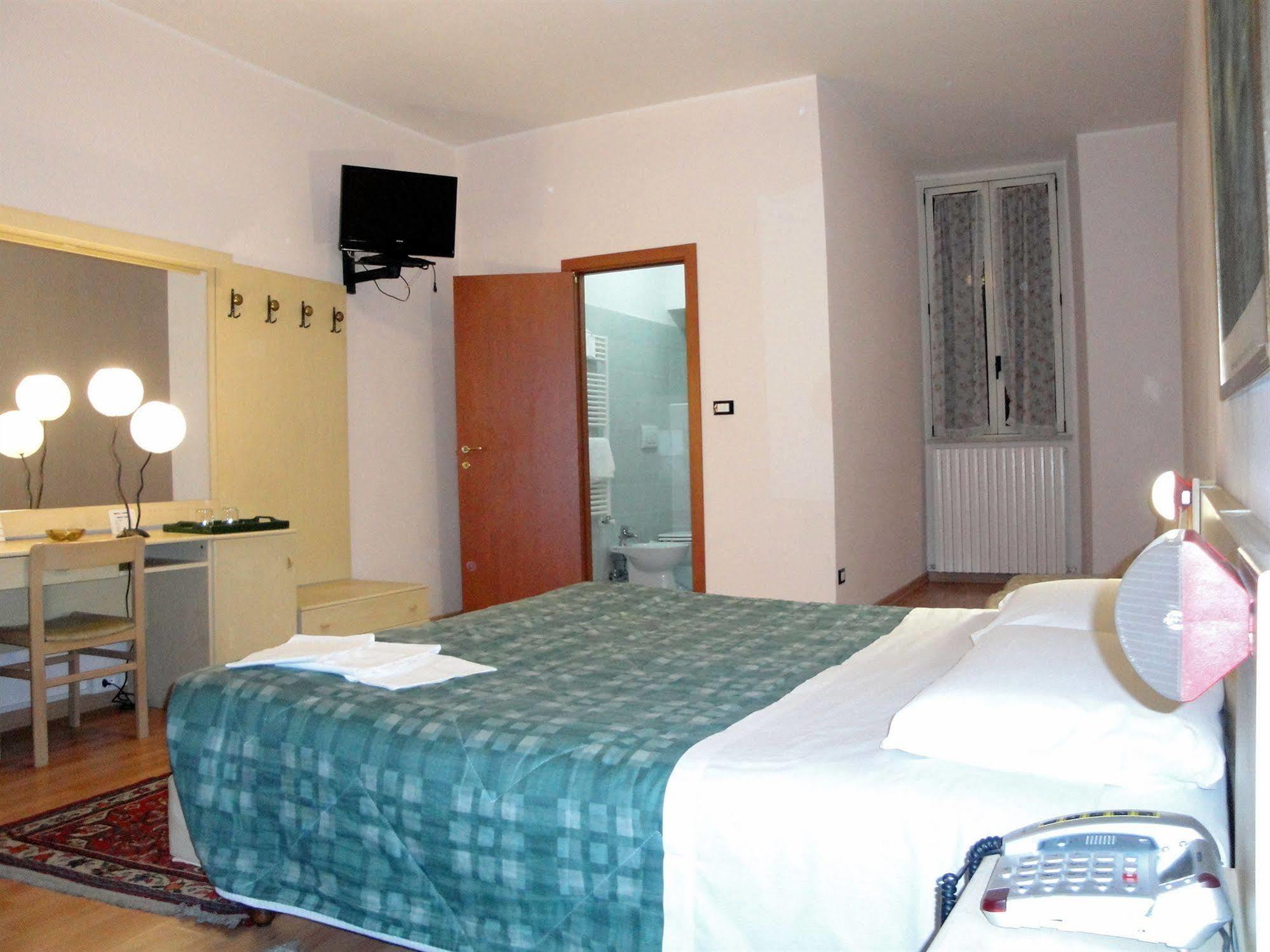 Hotel Europa Rieti Esterno foto