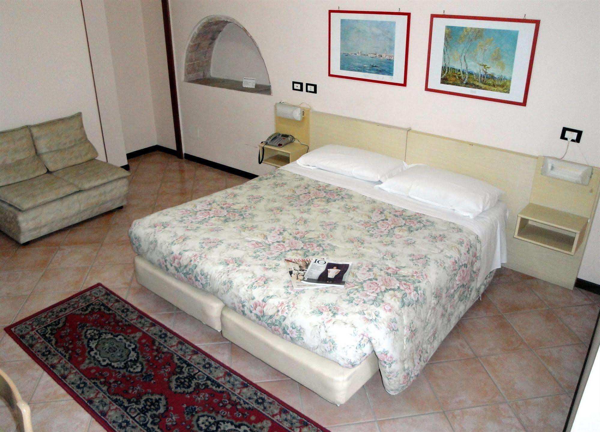 Hotel Europa Rieti Esterno foto